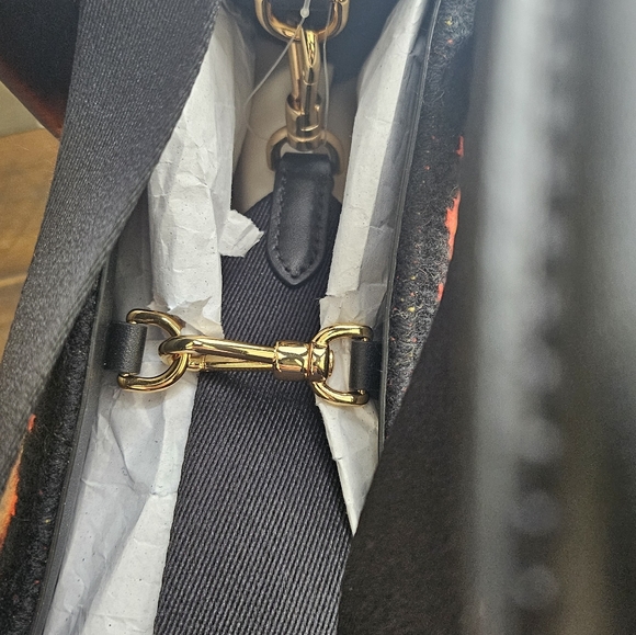 KATE SPADE NWT Tote Crossbody bag - Picture 8 of 16